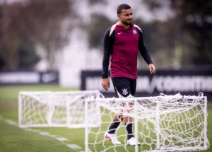 Corinthians renova contrato com Zakaria Labyad até dezembro de 2027