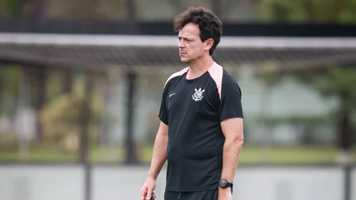 Corinthians deve poupar titulares contra o Flamengo antes de decisão na Libertadores