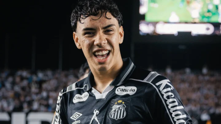 Santos vence o Cruzeiro na Vila e chega à terceira vitória seguida no Brasileirão