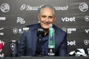 Tite é apresentado pelo Botafogo e mira projeto de longo prazo