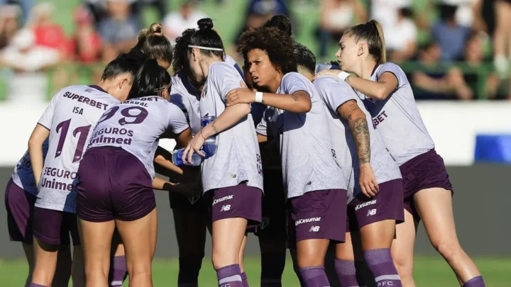 São Paulo vence Flamengo e avança à final do Brasileiro Feminino