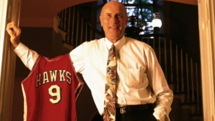 Bob Pettit, primeiro MVP da NBA, morre aos 93 anos