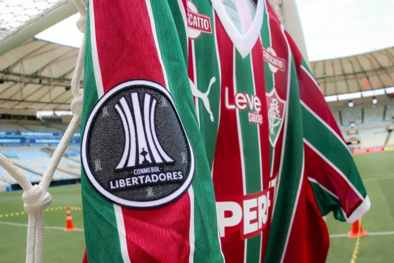 Fluminense recebe o Platense no Maracanã pelas quartas da Libertadores