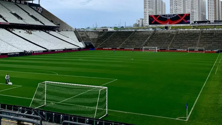 Corinthians x Fluminense: veja escalações e onde assistir pelo Brasileirão