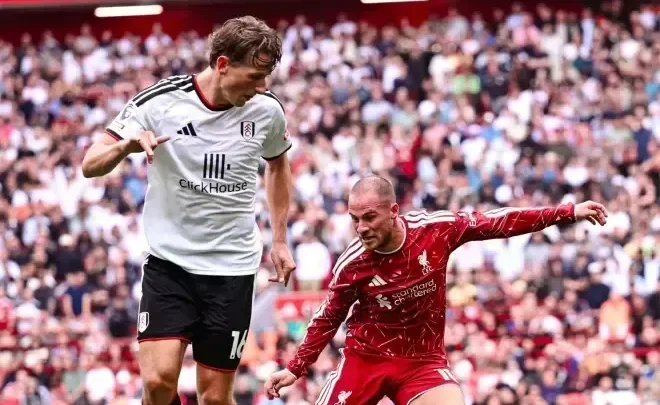 Liverpool empata sem gols com Fulham e segue sem vencer em Anfield