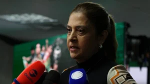 Leila Pereira minimiza polêmica e reafirma confiança em Abel Ferreira no Palmeiras