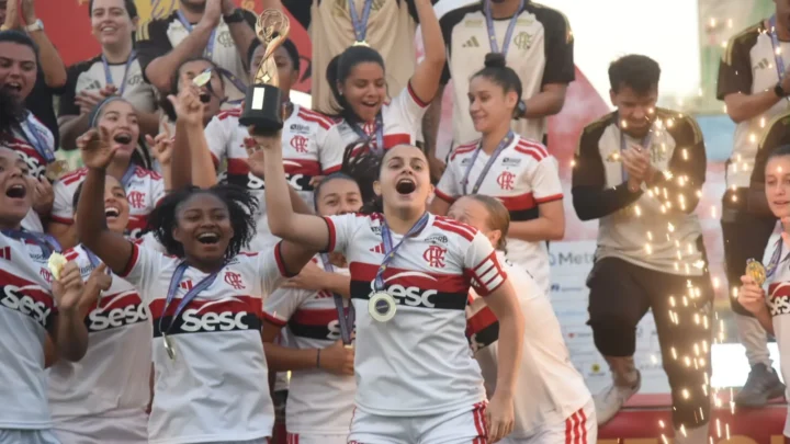 Flamengo derrota São Paulo e conquista Torneio Internacional Sub-20 feminino