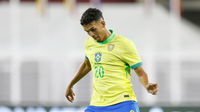 Arthur Dias é convocado por Ancelotti para a Seleção Brasileira