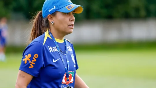 Camilla Orlando alerta para força ofensiva do Canadá antes de duelo no Mundial sub-20