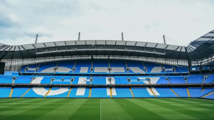 Pep Guardiola declara apoio ao Manchester City após condenação por violações financeiras