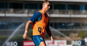 Cristiano Ronaldo deixa concentração de Portugal após treino em Copenhague