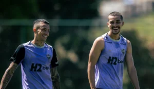 Pedro Lemos ganha espaço no Atlético-MG em meio a desfalques na zaga