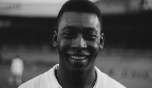 Futebol Retrô: Pelé estreia pelo Santos com gol em goleada sobre o Corinthians de Santo André