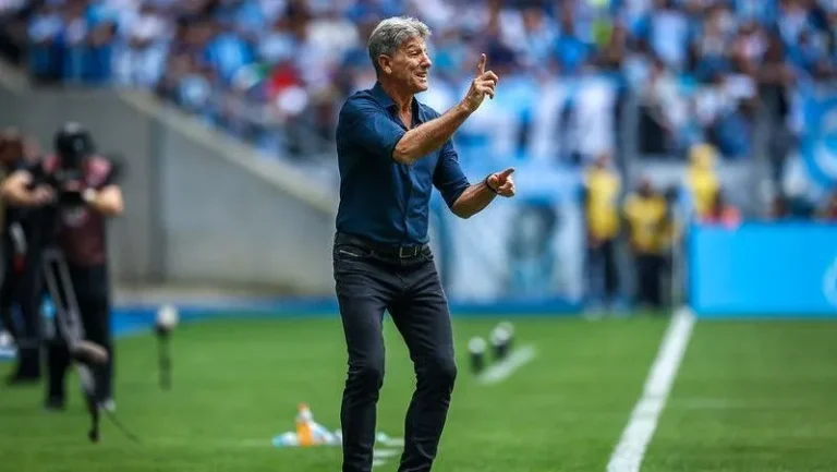 Grêmio acerta retorno de Renato Gaúcho para sequência da temporada de 2026