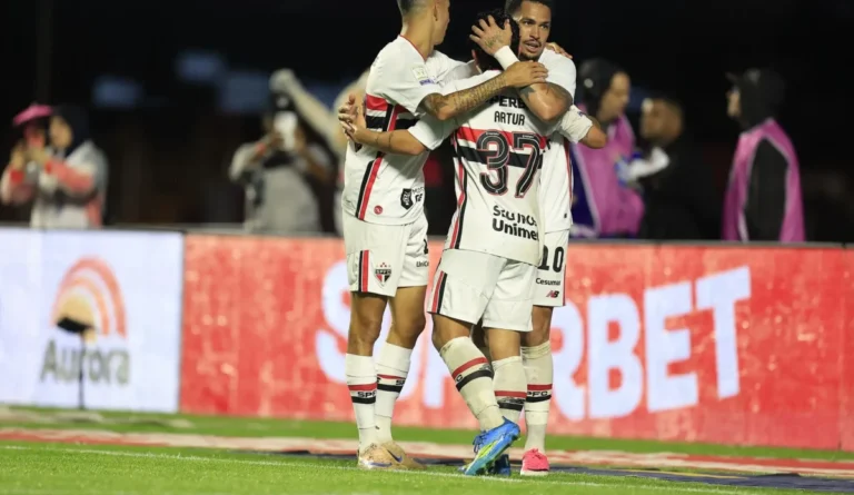 São Paulo conclui ajustes para duelo de ida contra o Boca Juniors