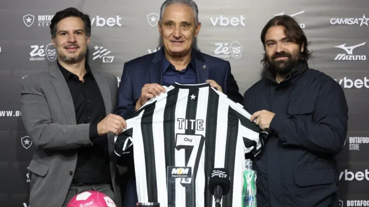 Tite é apresentado no Botafogo e projeta trabalho de longo prazo