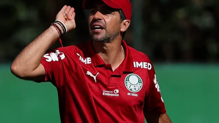 Palmeiras busca liderança provisória contra o Athletico-PR no Brasileirão