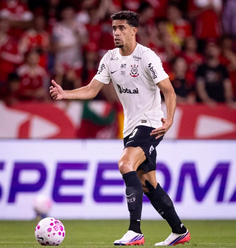 Gabriel Paulista defende Diniz após demissão do Corinthians: “Menos culpado”