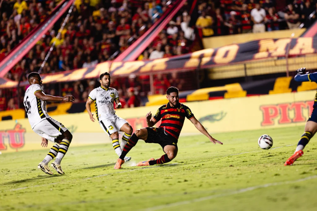 Sport vence o São Bernardo e fica a dois pontos do G6 da Série B