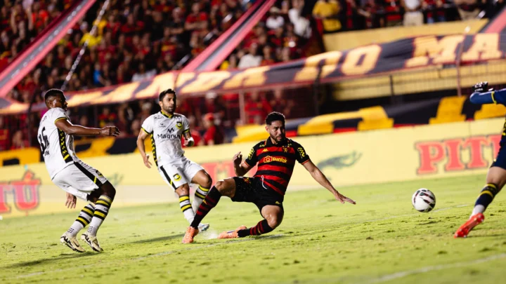 Sport vence o São Bernardo e fica a dois pontos do G6 da Série B