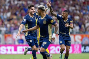 Bahia vence o Mirassol, encerra jejum e retorna ao G5 do Brasileirão
