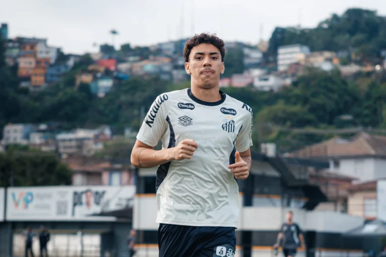 Gabriel Bontempo aparece na pré-lista da Seleção para amistosos de novembro