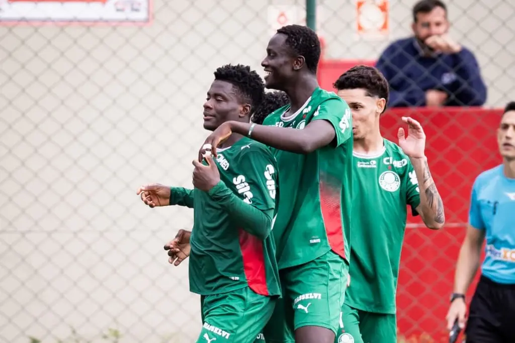 Palmeiras vence São Paulo e abre vantagem nas quartas do Paulista Sub-20