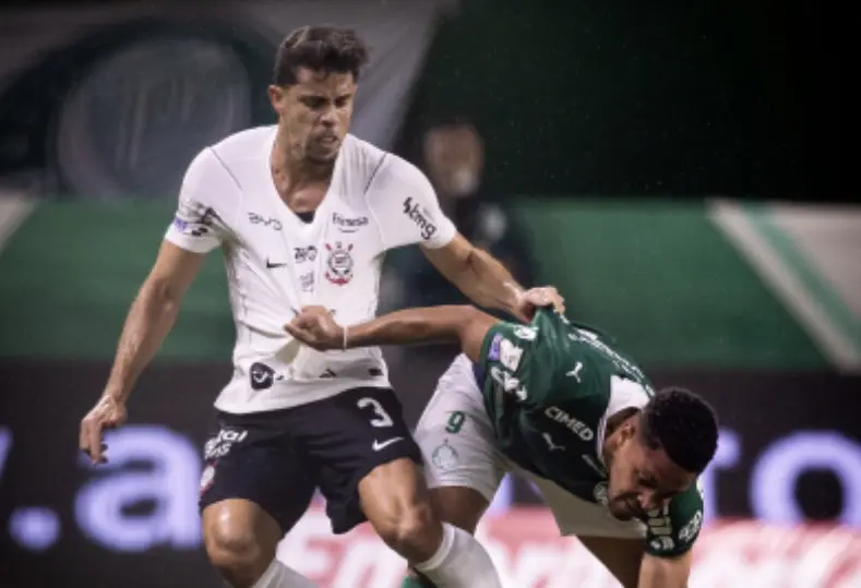 Gabriel Paulista vê chegada de Seedorf como reforço para o Corinthians