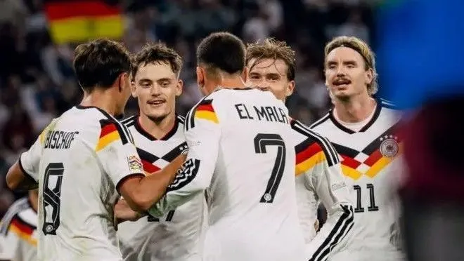 Alemanha vence a Sérvia e conquista primeiro triunfo com Klopp