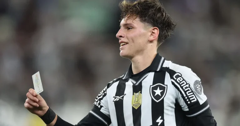 Botafogo confirma desfalque de Álvaro Montoro contra o Vasco após acidente doméstico