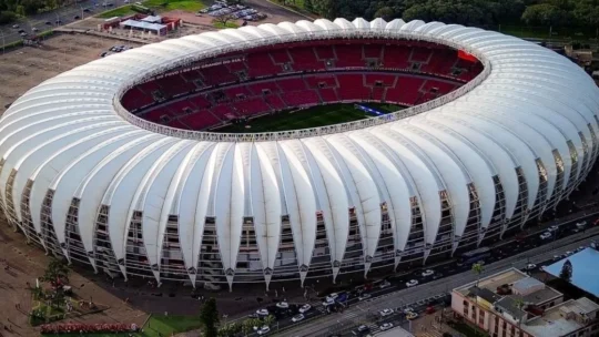 Internacional x Botafogo: veja as escalações e onde assistir ao jogo pelo Brasileirão