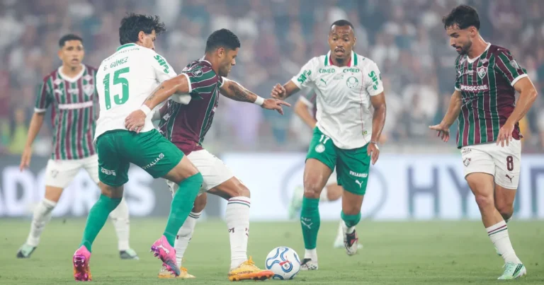 Palmeiras recebe o Fluminense com vantagem por vaga na final da Libertadores