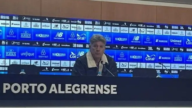 Renato Gaúcho critica planejamento do Grêmio após derrota e revela jogador 9 kg acima do peso