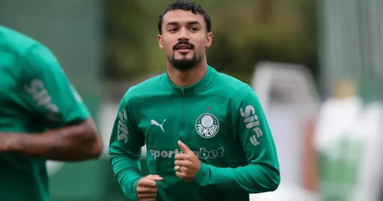 Jefté, do Palmeiras, testa positivo em exame antidoping e é suspenso provisoriamente