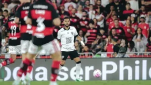 Renan Lodi assume pênalti na derrota do Atlético-MG para o Flamengo
