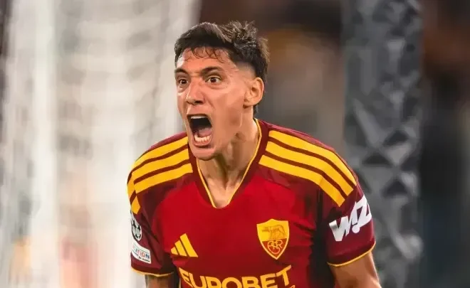 Roma goleia o Slovan Bratislava e conquista primeira vitória na Champions